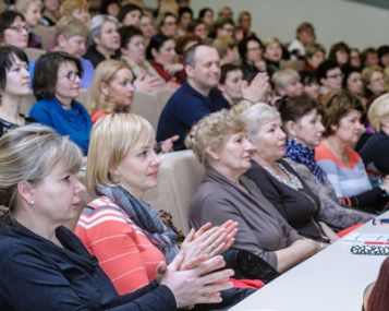 Materialiai skriaudžiami slaugytojai nepraranda noro tobulėti