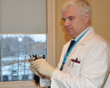 Naujasis rezektoskopas padės saugiai atlikti urologines operacijas paaugliams