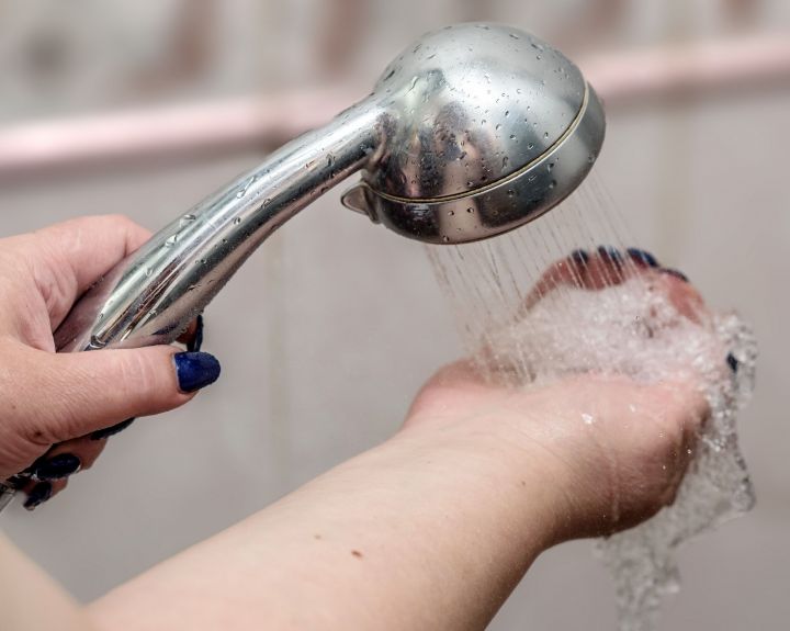 Nauja karšto vandens kokybę užtikrinanti higienos norma ir trys legioneliozės prevencijos taisyklės