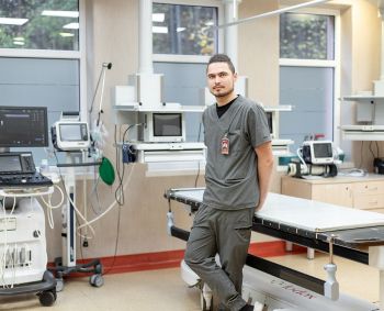 Skubiosios medicinos ir karo gydytojas: visapusiškai pasiruošęs gydytojas – tik į naudą